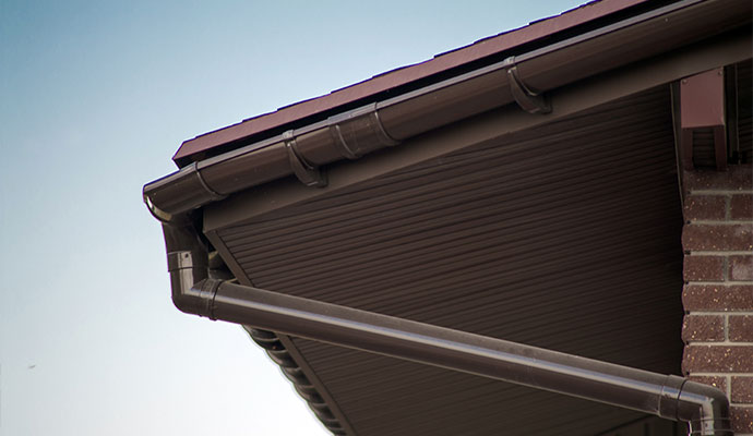 Clean and bright gutter system