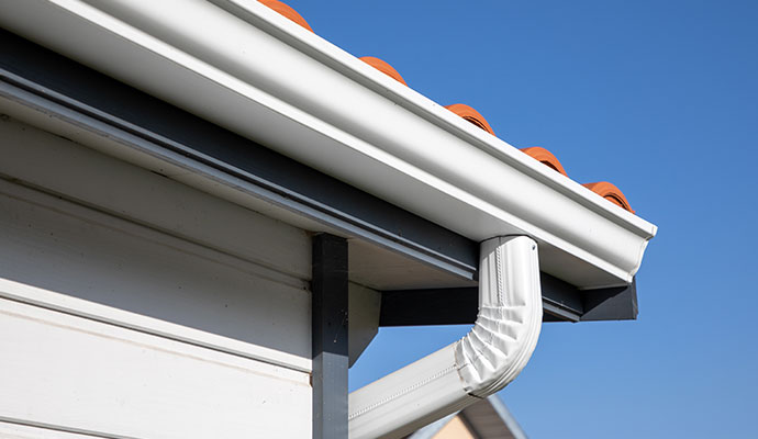Newly installed gutter