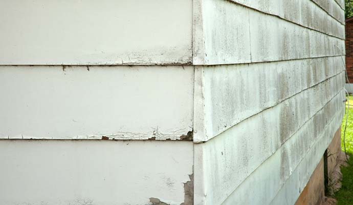Gutter leak causing water damage