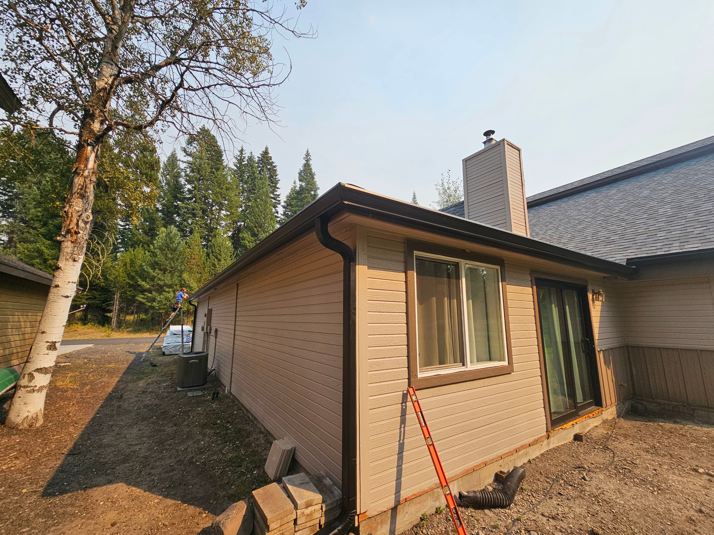 Aluminum Seamless Gutter with Downspout