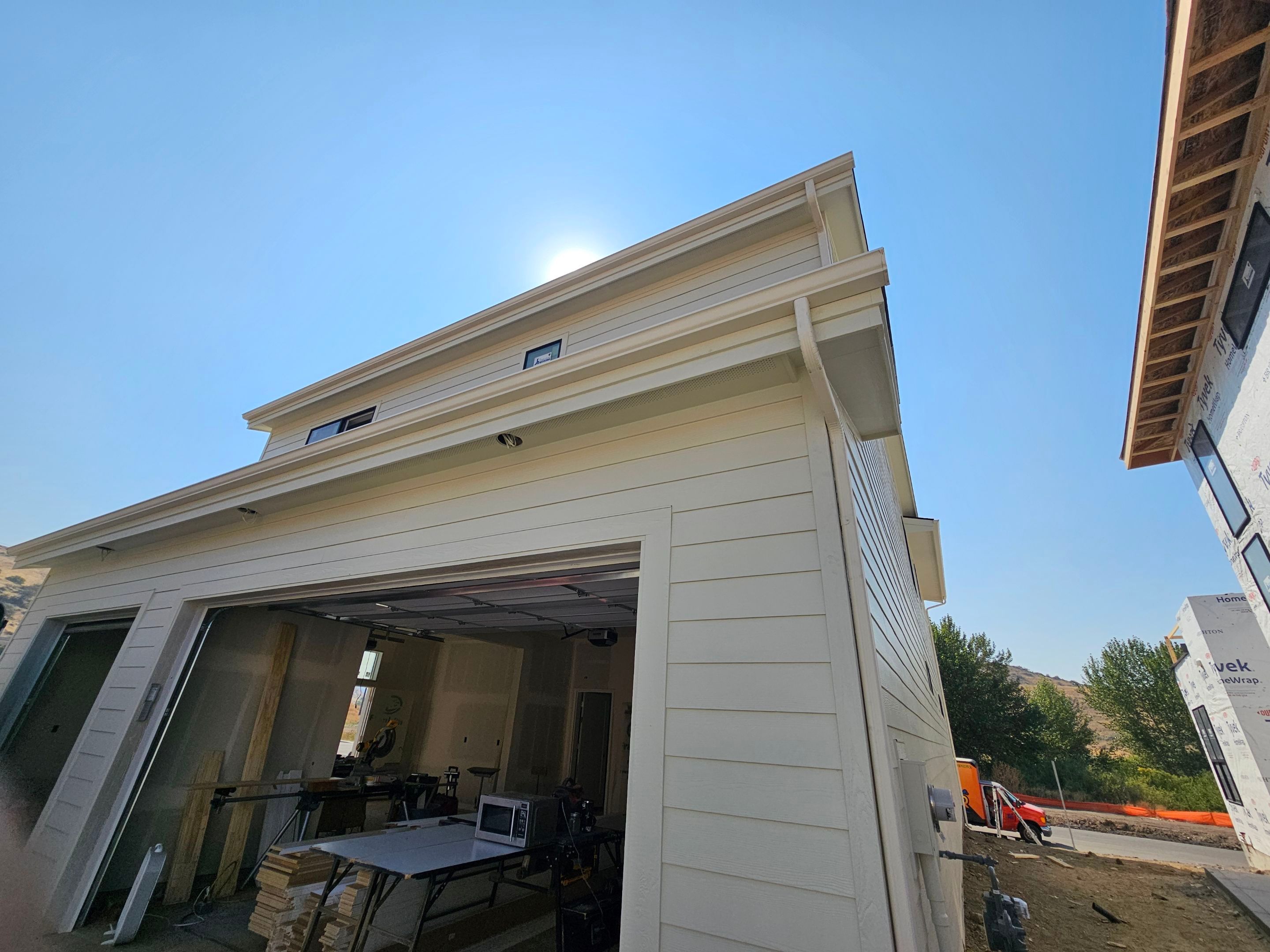 Correctly installed gutter