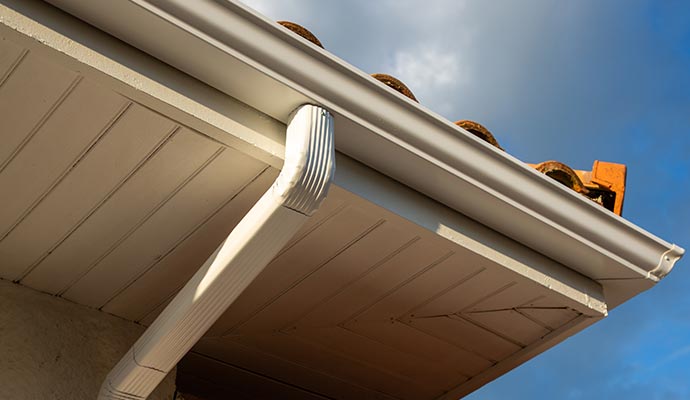 Seamless gutters
